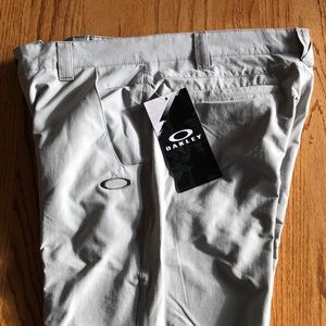 Men’s Oakley golf pants 32x32